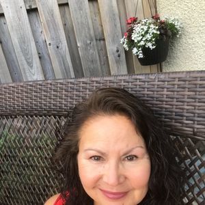 Meet your Posher, Rene